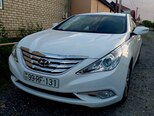 Hyundai Sonata-1