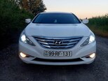 Hyundai Sonata-8