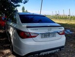 Hyundai Sonata-6