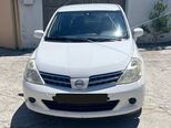 Nissan Tiida-1