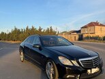 Mercedes E 300-2