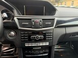 Mercedes E 300-8