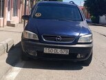Opel Zafira-1