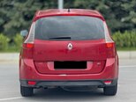 Renault Grand Scenic-7