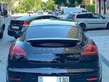 Porsche Panamera 4-3