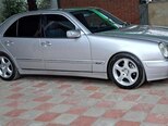 Mercedes E 240-3