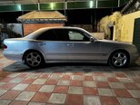 Mercedes E 240-6