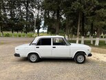 LADA (VAZ) 2107-2