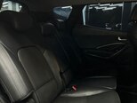Hyundai Santa Fe-10