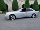 Mercedes E 270-12