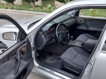 Mercedes E 270-11