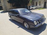 Mercedes E 270-2