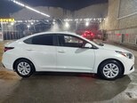 Hyundai Accent-9