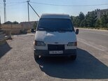 Ford Transit-6