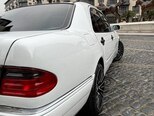 Mercedes 200-8