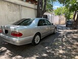 Mercedes E 240-5
