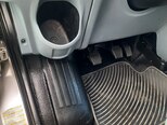 Ford Transit-9