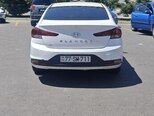 Hyundai Elantra-2