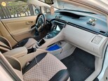 Toyota Prius-8