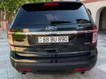 Ford Explorer-4