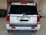 Jeep Commander-4
