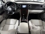 Jeep Commander-15