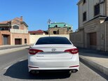 Hyundai Sonata-6