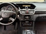 Mercedes E 350-11