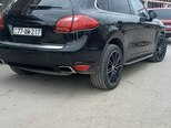 Porsche Cayenne-5