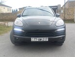 Porsche Cayenne-1