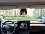 Tesla Model Y-4