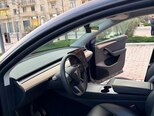 Tesla Model Y-3