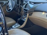 Hyundai Elantra-6