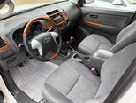 Toyota Hilux-10