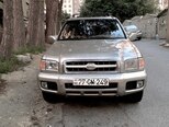 Nissan Pathfinder-6