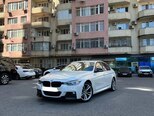 BMW 320-1
