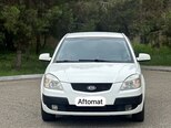 Kia Pride-7