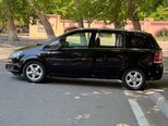 Opel Zafira-11