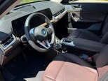 BMW iX1-8