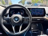 BMW iX1-6