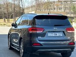Kia Sorento-4