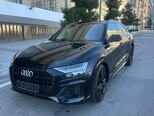 Audi Q8-14