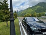BMW 740-16