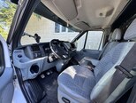 Ford Transit-9