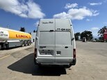 Ford Transit-8
