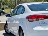 Kia Forte-14