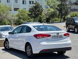 Kia Forte-12