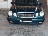 Mercedes E 230-1