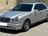 Mercedes E 320-1