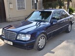 Mercedes 250 D-2